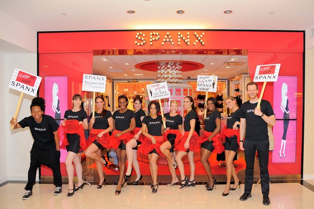 flash mob Spanx