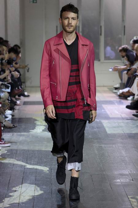 巴黎男装周Yohji Yamamoto Menswear Spring/Summer 2018春夏男装发布