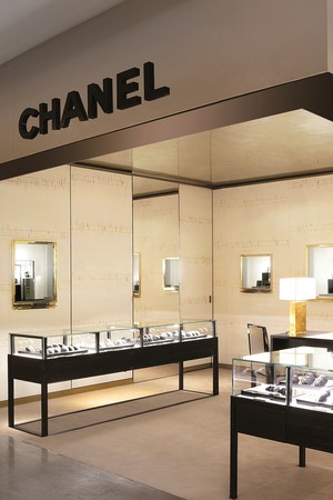 Chanel 巴黎开设第一间欧洲手表专门店