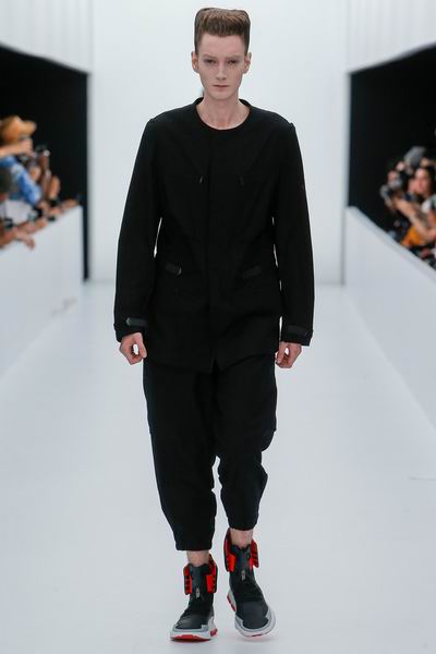 巴黎男装周Y-3 Menswear Spring/Summer 2017春夏男装发布