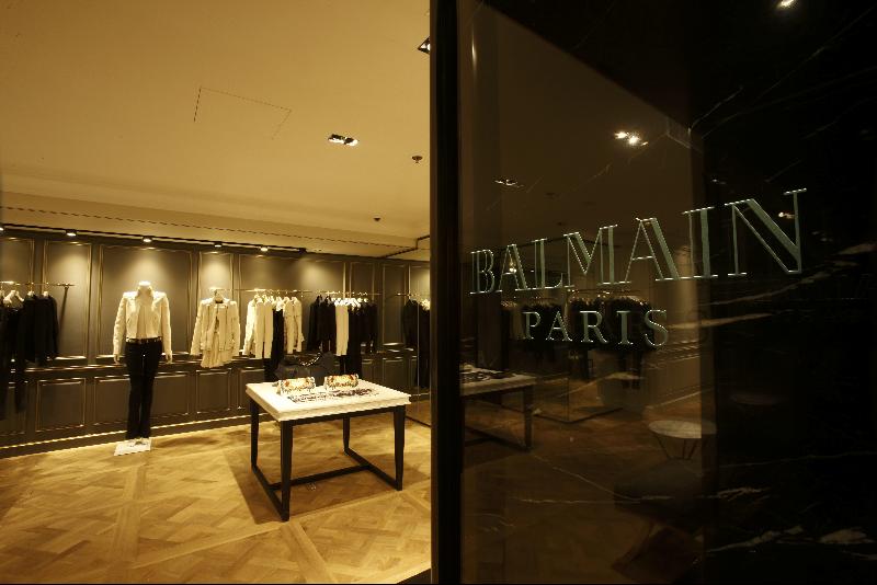 Balmain 否认2015年赴港上市