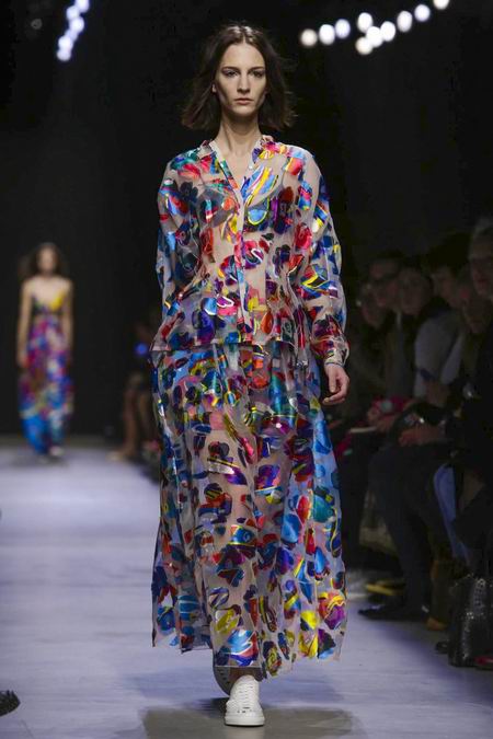 Léonard Spring 2016