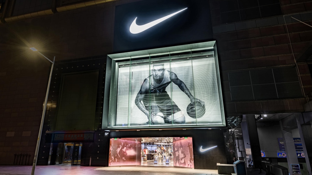 美国供应链瓶颈致Nike耐克集团三季度收入逊预期 中国销售猛增51%