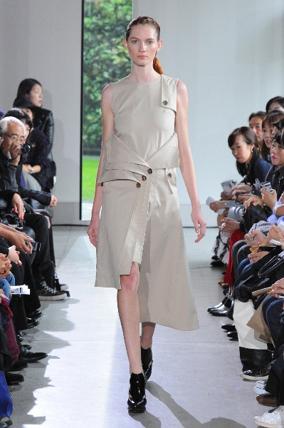 Yasutoshi Ezumi Spring 2016