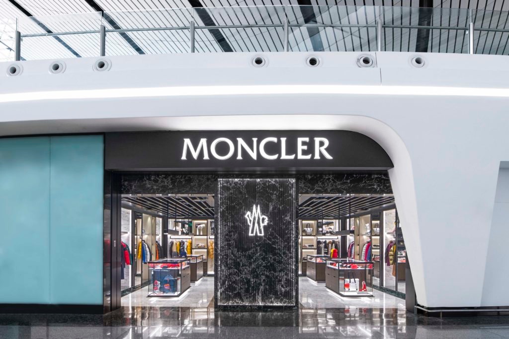 Moncler盟可睐主席Remo Ruffini承认接触Kering开云集团 奢侈品牌并购战一触即发