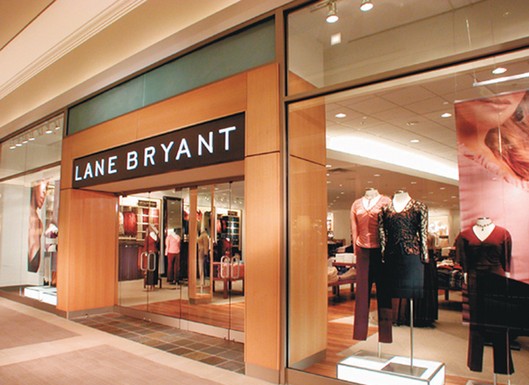 Lane Bryant parent Charming Shoppes was among the many retailers cutting earnings guidance last week