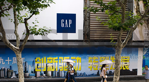 广州上海成都武汉大关店 Gap中国战略成疑