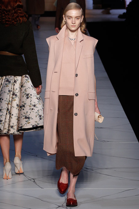 Rochas Fall 2013秋冬巴黎时装周发布