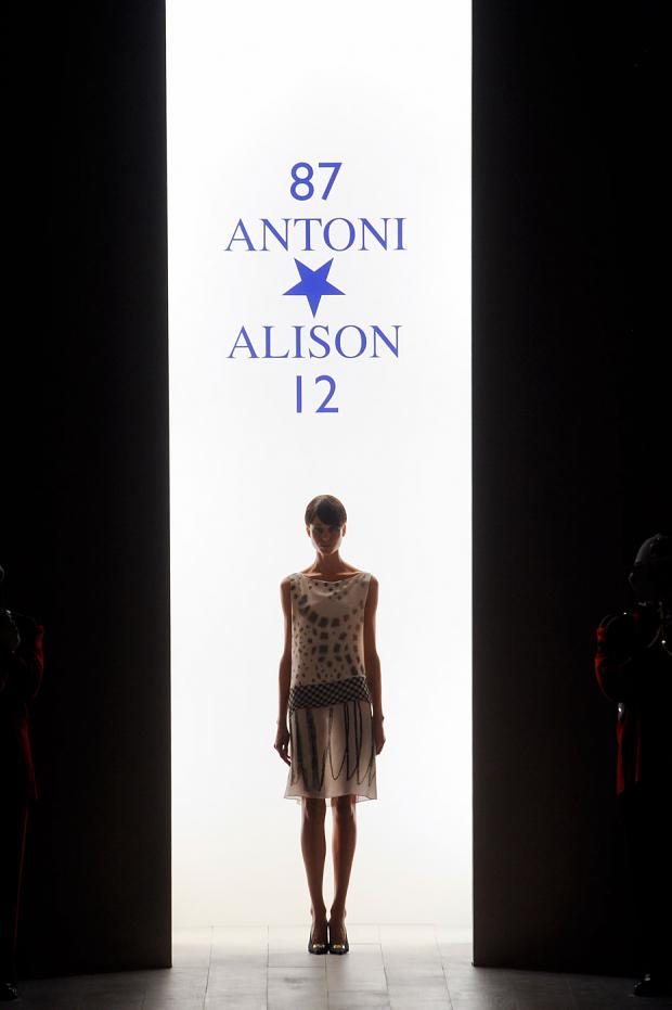 伦敦时装周Antoni and Alison Spring 2013 Ready-to-Wear Collection