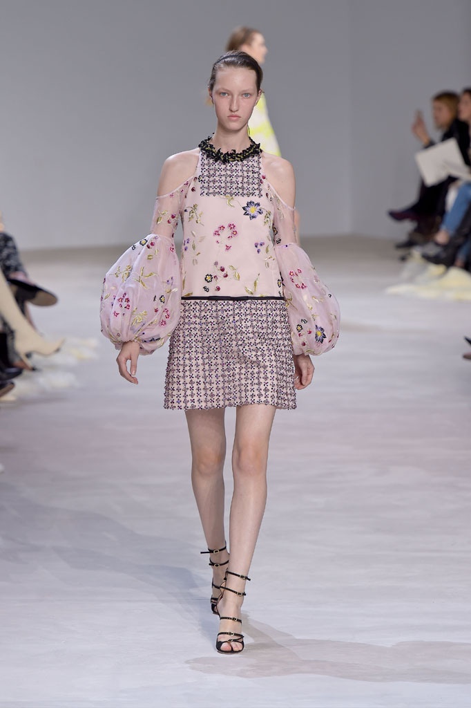 Giambattista Valli Spring Couture 2016春夏巴黎高级定制发布