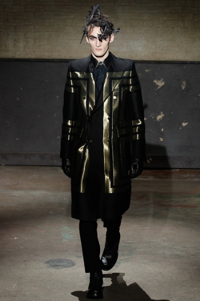 Alexander McQueen Menswear Fall/Winter 2014