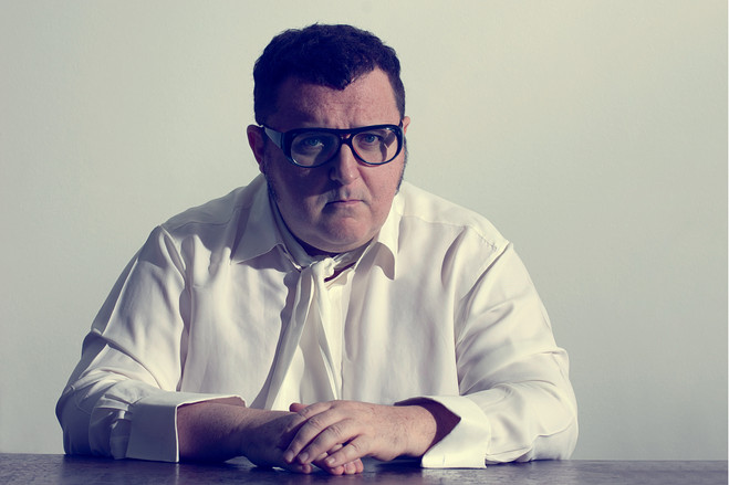 Alber Elbaz：高街品牌抄我设计是好事