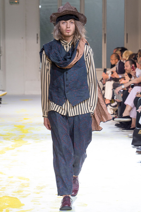 Yohji Yamamoto Menswear Spring/Summer 2015