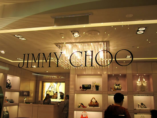 Jimmy Choo 谋求上市