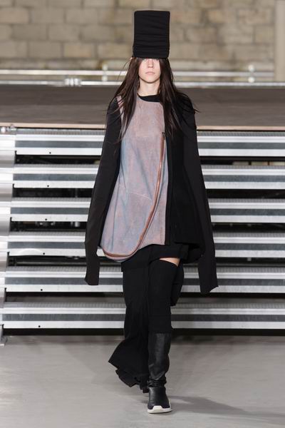 Rick Owens Fall 2017秋冬巴黎时装周发布